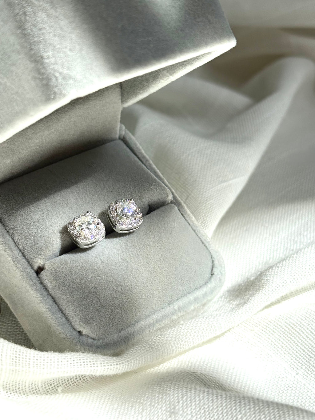 Pendientes "Moissanita Pure Glow"